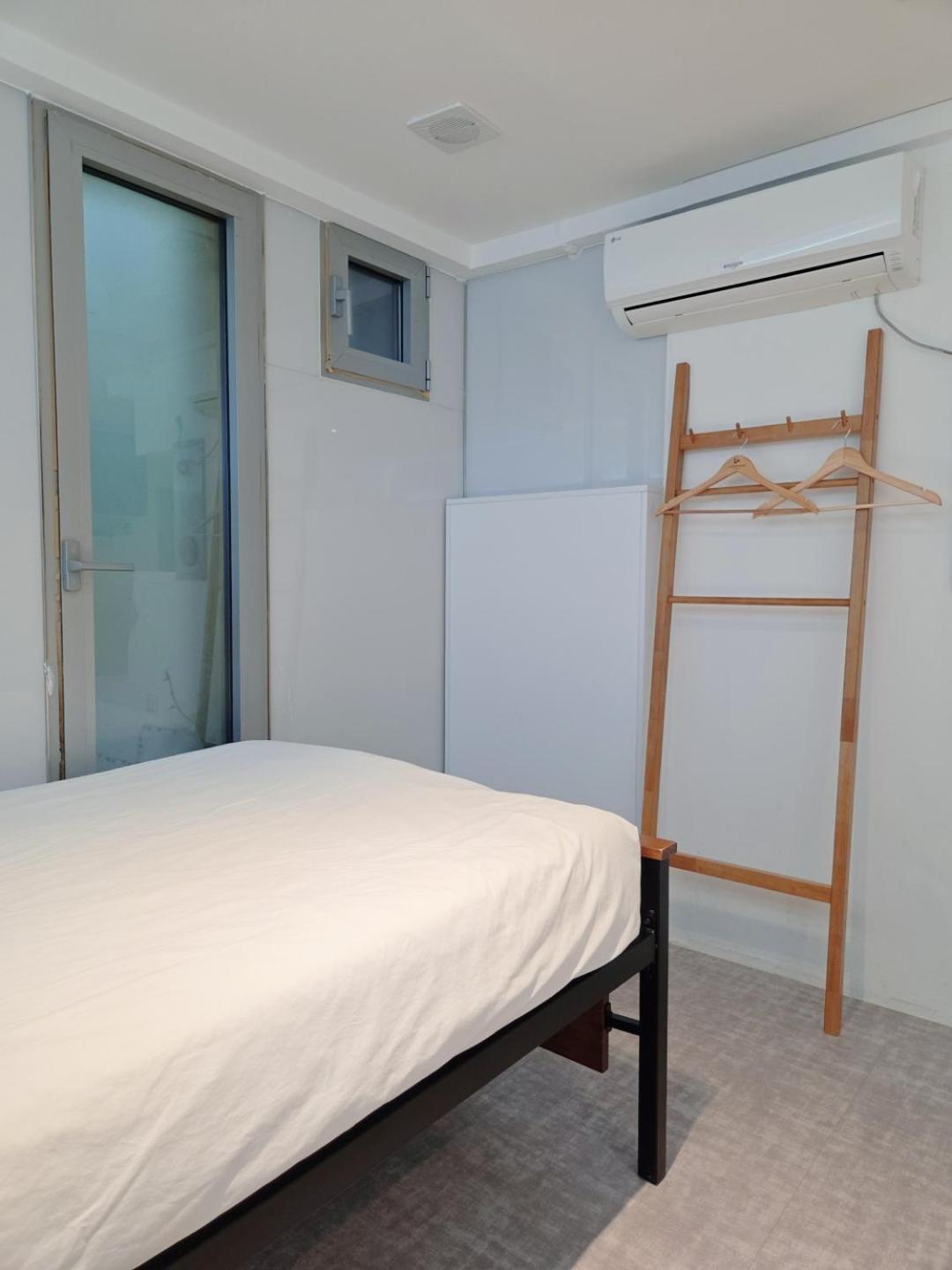 Look Home Guesthouse Seoel Buitenkant foto